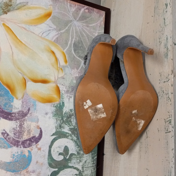 Charlotte Russe Gray, Pointed Toe, Ruffle Strap, Zip Back Heels - Picture 4 of 15